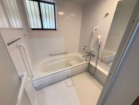 4LDK Used House for Sale in Higashiyamacho, Ashiya City - Thumbnail 2