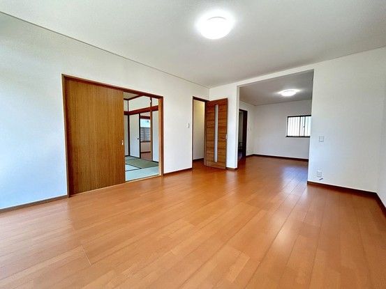 Renovated 5LDK House in Yokkaichi, Mie - 123m² - Thumbnail 3