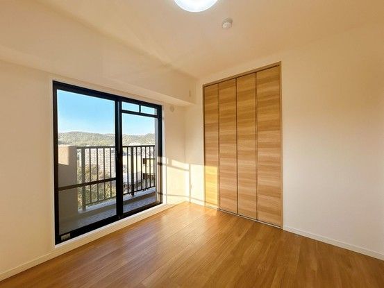 Renovated 3LDK Apartment Near Myohoji Station in Kobe - Thumbnail 3