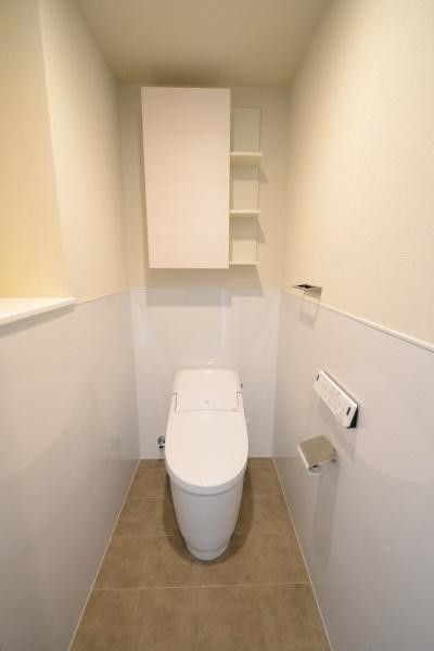 3LDK Top-Floor Apartment for Sale Near Mito Station - Thumbnail 4