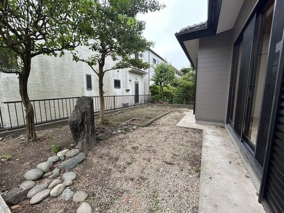 Renovated 5SLDK House in Chita City with 217m2 Land - Thumbnail 3