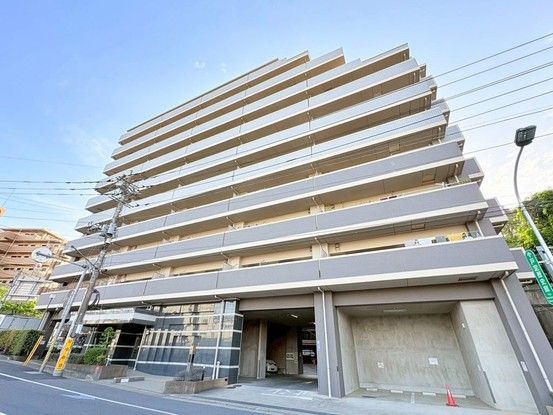 3LDK Apartment for Sale in Matsudo, Chiba - 71.94 sqm - Thumbnail 2