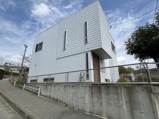 4LDK Renovated House in Kashii, Fukuoka City - Thumbnail 2