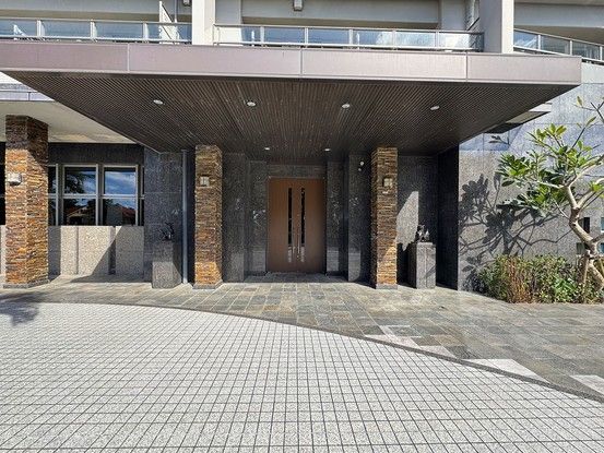4LDK Apartment in Naha, Okinawa - 131 sqm - Thumbnail 3