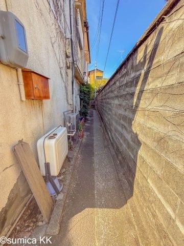 Used 7DK House for Sale in Wakayama City, 132 sqm Land - Thumbnail 2