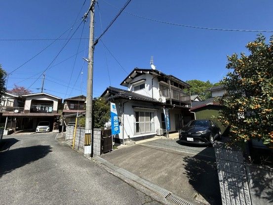 Renovated 3LDK House for Sale in Fukuyama, Hiroshima - Thumbnail 3