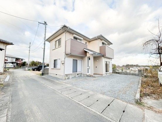 Renovated 4LDK House Near Awa-Kawashima Station, Yoshinogawa - Thumbnail 3