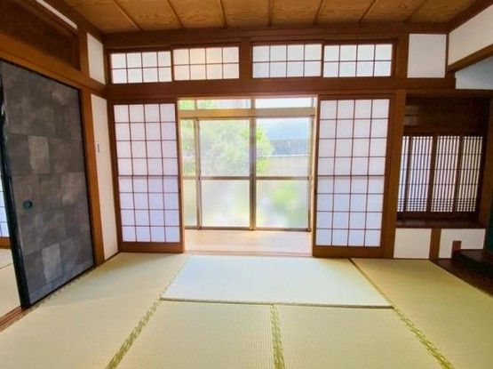5LDK House for Sale in Otsu City, Shiga Prefecture - Thumbnail 3