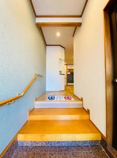 5LDK House for Sale in Otsu City, Shiga Prefecture - Thumbnail 2