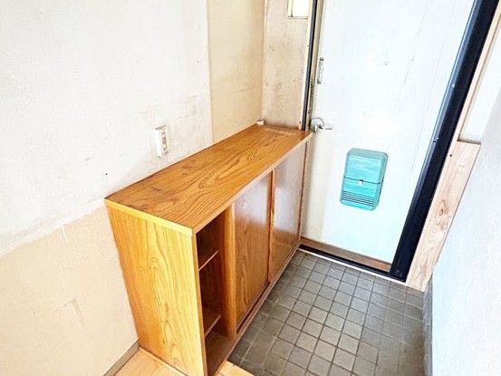 Renovated 4DK Apartment in Kitakyushu, Fukuoka - 61.35 sqm - Thumbnail 4