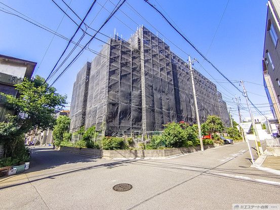 Renovated 3LDK Apartment Near Nishikawaguchi Station - Thumbnail 2