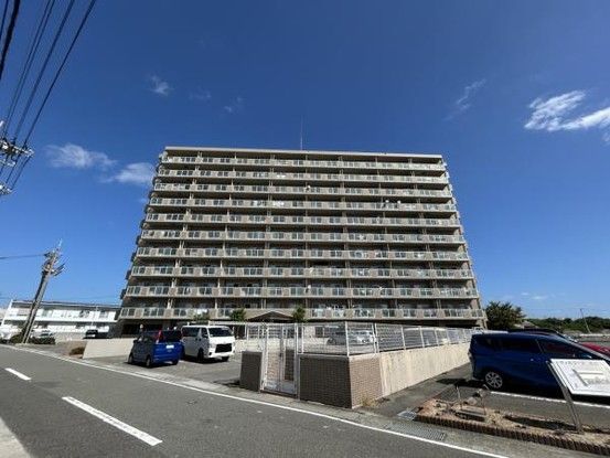 3LDK Apartment for Sale in Tokushima City, Tokushima Prefecture - Thumbnail 2