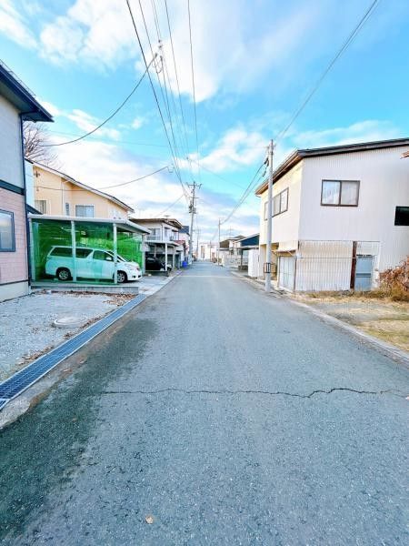 Renovated 4LDK House in Yamagata City with Parking for 2 - Thumbnail 4