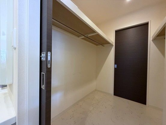 3LDK Apartment for Sale in Nagasaki City with Sea Views - Thumbnail 4