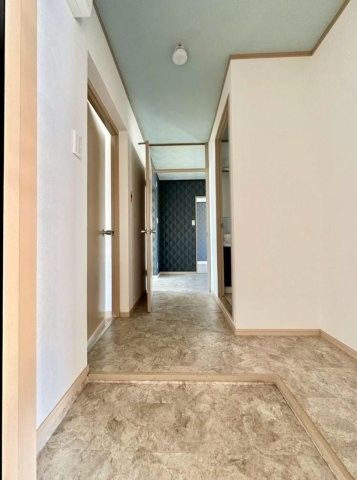 1LDK Apartment for Sale in Kashiwa, Chiba, 60.58 sqm - Thumbnail 4