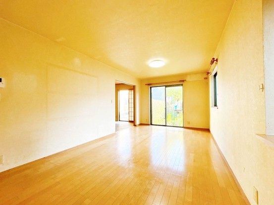 Renovated 4LDK House in Funabashi, Chiba - 96.47 sqm - Thumbnail 3