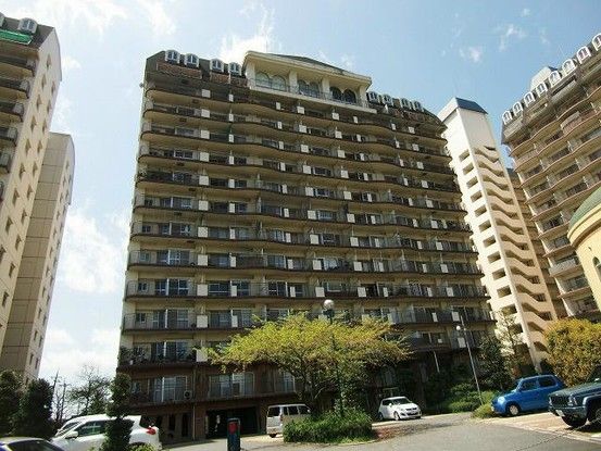 1K Apartment for Sale in Lake Biwa Urban Resort, Moriyama - Thumbnail 3