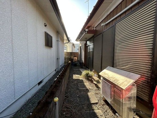6DK Detached House for Sale in Tsuru, Yamanashi - 87.77m² - Thumbnail 3