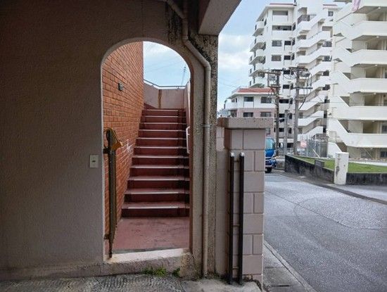 7LDK House for Sale in Shuri Sueyoshi-cho, Naha, Okinawa - Thumbnail 3