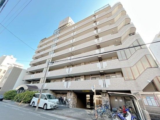 Renovated 2LDK Apartment in Nagoya Nakamura Ward - Image 1