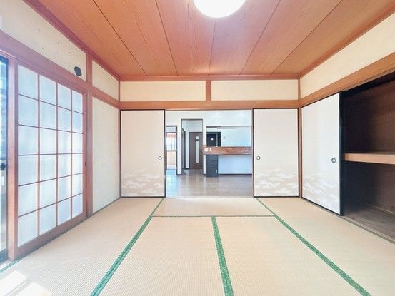 2LDK House for Sale in Funabashi, Chiba - 57.96m2 - Thumbnail 2