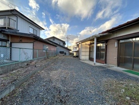 Renovated 3LDK House in Hanamaki with 4 Parking Spaces - Thumbnail 4