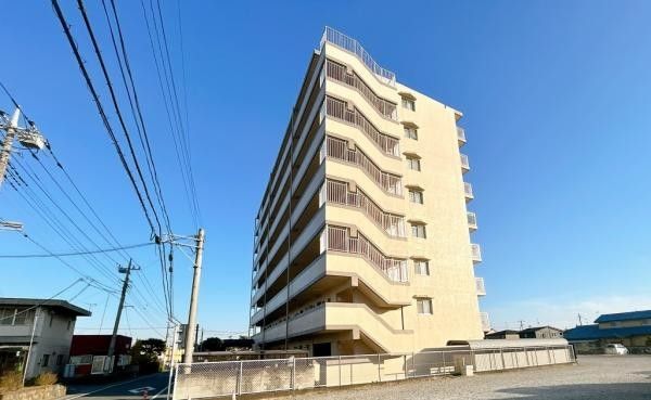 Renovated 2LDK Apartment for Sale in Asahi Fleur Takasaki, Gunma - Thumbnail 2