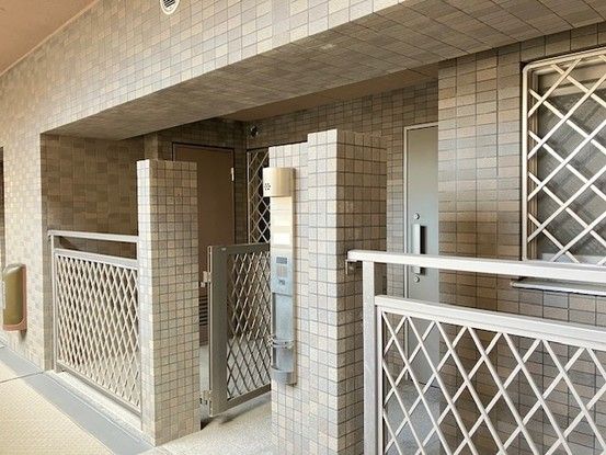 3LDK Apartment for Sale in Katsuyama-cho, Matsuyama, Ehime - Thumbnail 3