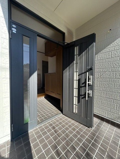 4LDK Renovated House in Yufu City, Oita - Thumbnail 3