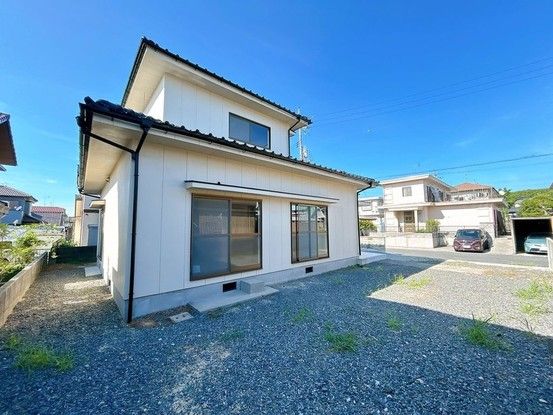 Renovated 3LDK House Near Nagato Motoyama Station in Sanyo-Onoda - Thumbnail 3