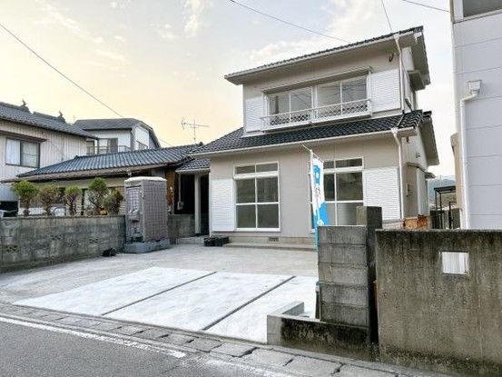 Renovated 3LDK House in Tsukumi, Oita - 74.83 sqm - Thumbnail 2