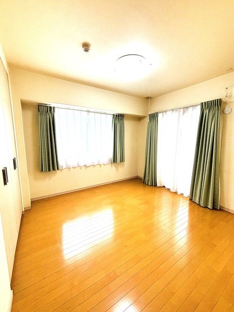 3LDK Apartment for Sale in Marugame City, Kagawa - Thumbnail 2
