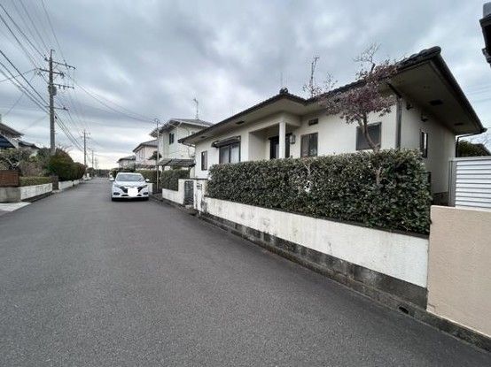 3LDK Detached House for Sale in Midorigaoka, Oita City - Thumbnail 2