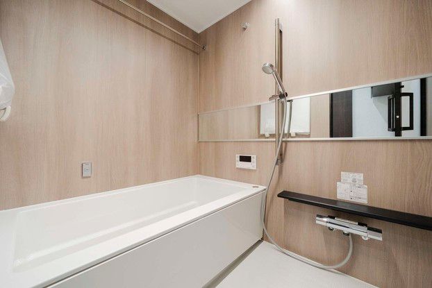 3LDK Top-Floor Corner Apartment in Minami Ward, Hiroshima - Thumbnail 4