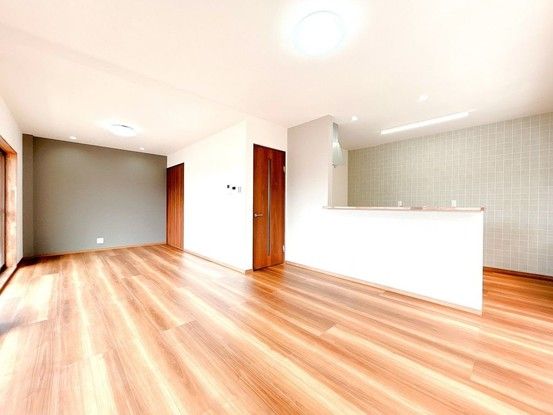 Renovated 5LDK House for Sale Near Haba Station in Kakamigahara - Thumbnail 4