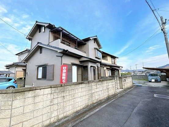 Renovated 4LDK House in Marugame City, Kagawa - Thumbnail 2
