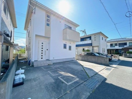 Renovated 4LDK House in Komatsushima, Tokushima - Thumbnail 4