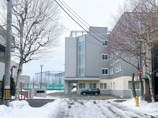 Renovated 4LDK Apartment in Sapporo Toyohira Ward - Thumbnail 3