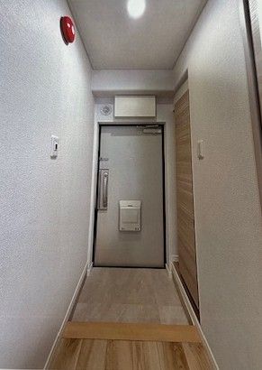 Renovated 2LDK Apartment in Hamamatsu, Shizuoka - Thumbnail 2