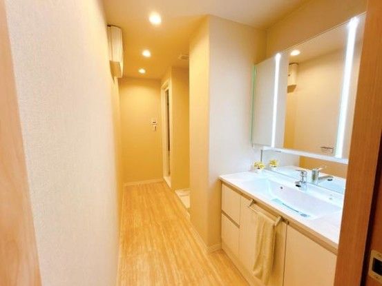 Servas Izuro Renovated 3LDK Apartment for Sale in Kagoshima - Thumbnail 4