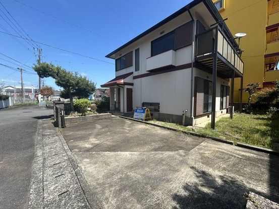 Renovated 5LDK House for Sale in Isahaya, Nagasaki - Thumbnail 3