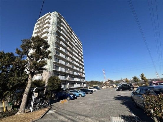 3LDK Renovated Apartment in Chiba City, Oyumino - Thumbnail 3
