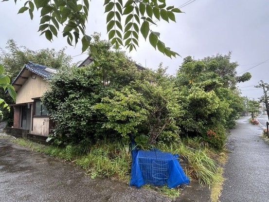5DK House for Sale in Miyazaki City with 233.93 sqm Land - Thumbnail 2