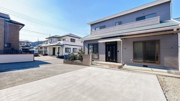 Renovated 4LDK House with 4 Parking Spaces in Iwaki, Fukushima - Thumbnail 3