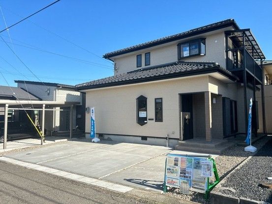 Renovated 5LDK House in Tsuruga, Fukui for Sale - Thumbnail 2