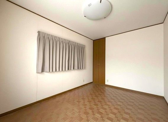 4LDK House for Sale in Kashiwa, Chiba - 98.94 sqm - Thumbnail 3