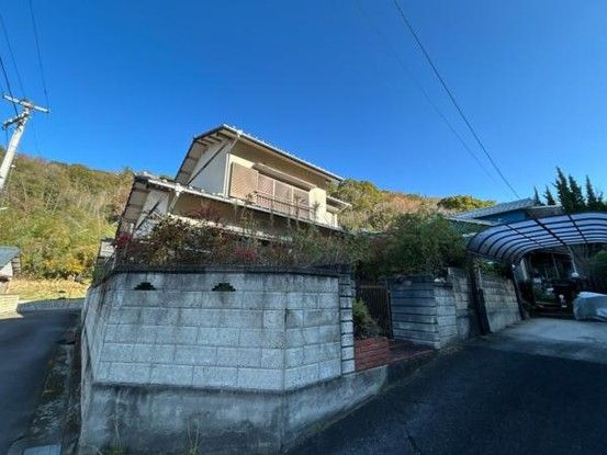 6DK House on Corner Lot in Sanuki City, Kagawa - Image 1