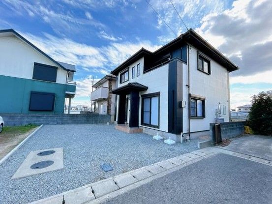 Renovated 4SLDK House in Matsushige, Tokushima - 121sqm - Thumbnail 2