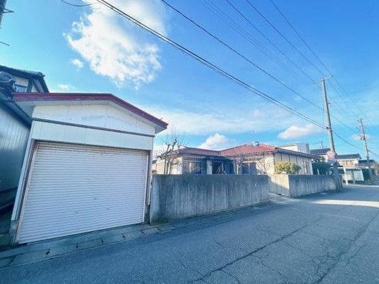 Detached 5DK House for Sale in Shonai Town, Yamagata - Thumbnail 2