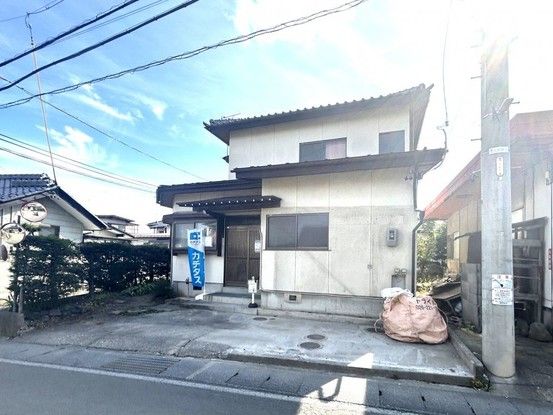 Renovated 3LDK House Near Choyō Station in Nagano - Thumbnail 2